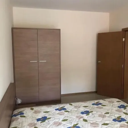 One Bedroom In Complex Appartement *